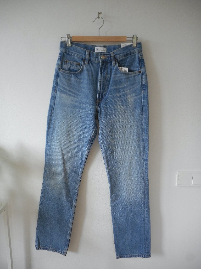 Jeans, spijkerbroek van Zara, maat 36 NIEUW, Blauw, Zara, Nieuw, Ophalen of Verzenden