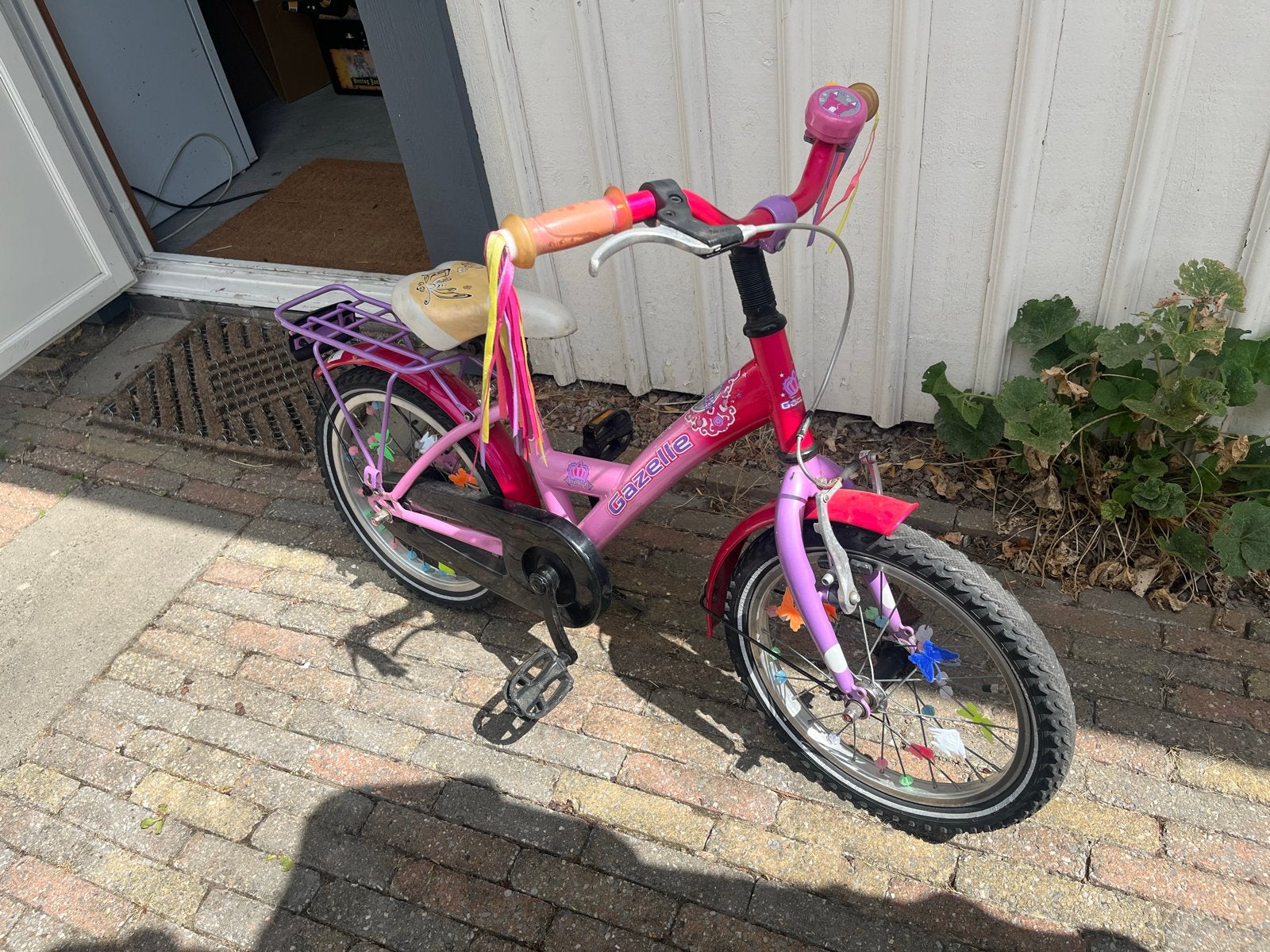 Gazelle Isabella kinderfiets 16 inch - Roze, Fietsen en Brommers, Fietsen | Kinderfietsjes, Gebruikt, 16 tot 20 inch, Terugtraprem