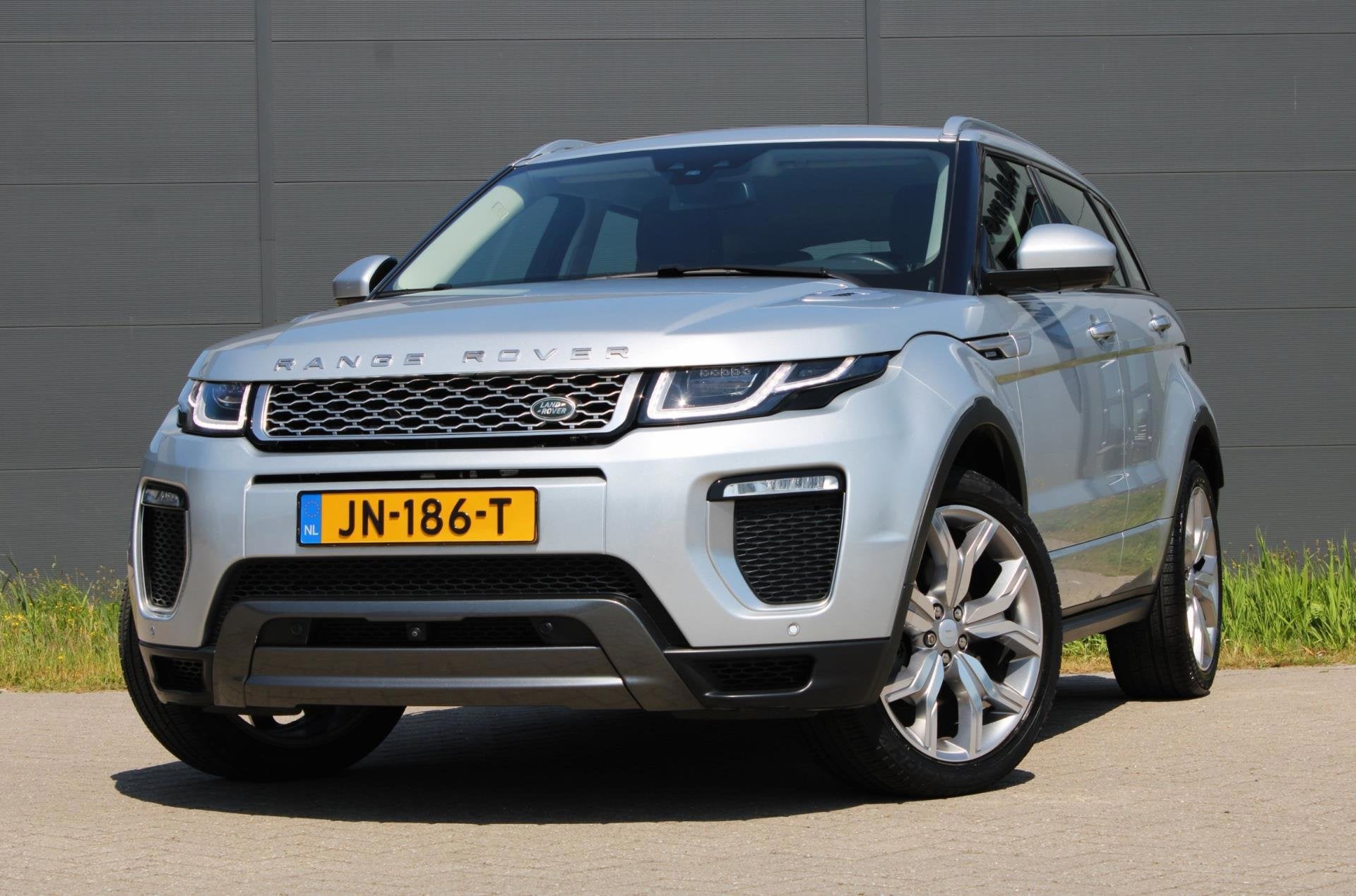 Land Rover Range Rover Evoque 2.0 Si4 Autobiography 241PK, 4 cilinders, Bedrijf, Vierwielaandrijving, SUV of Terreinwagen