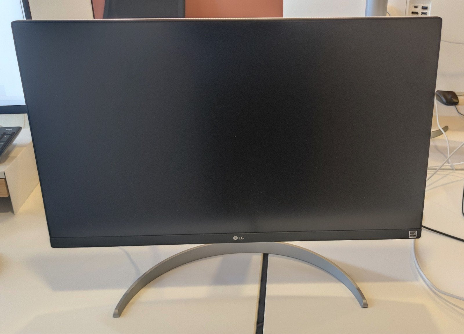LG 27UP85NP-W 27 inch 4K UHD IPS Monitor, Ophalen, IPS, In hoogte verstelbaar, LG