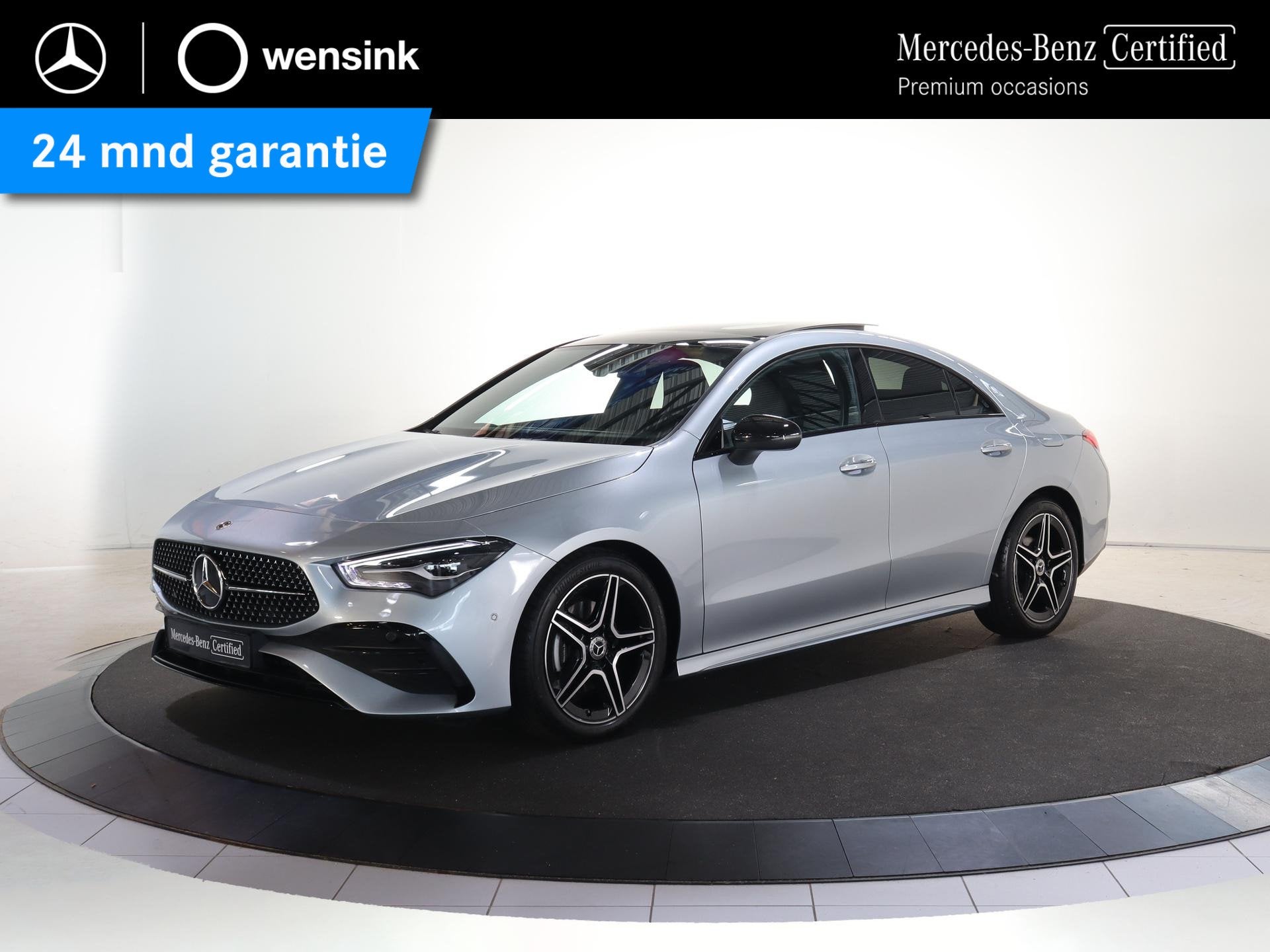 Mercedes-Benz CLA-klasse 180 AMG Line | Panoramaschuifdak |, Auto's, 136 pk, Gebruikt, 4 cilinders, Origineel Nederlands