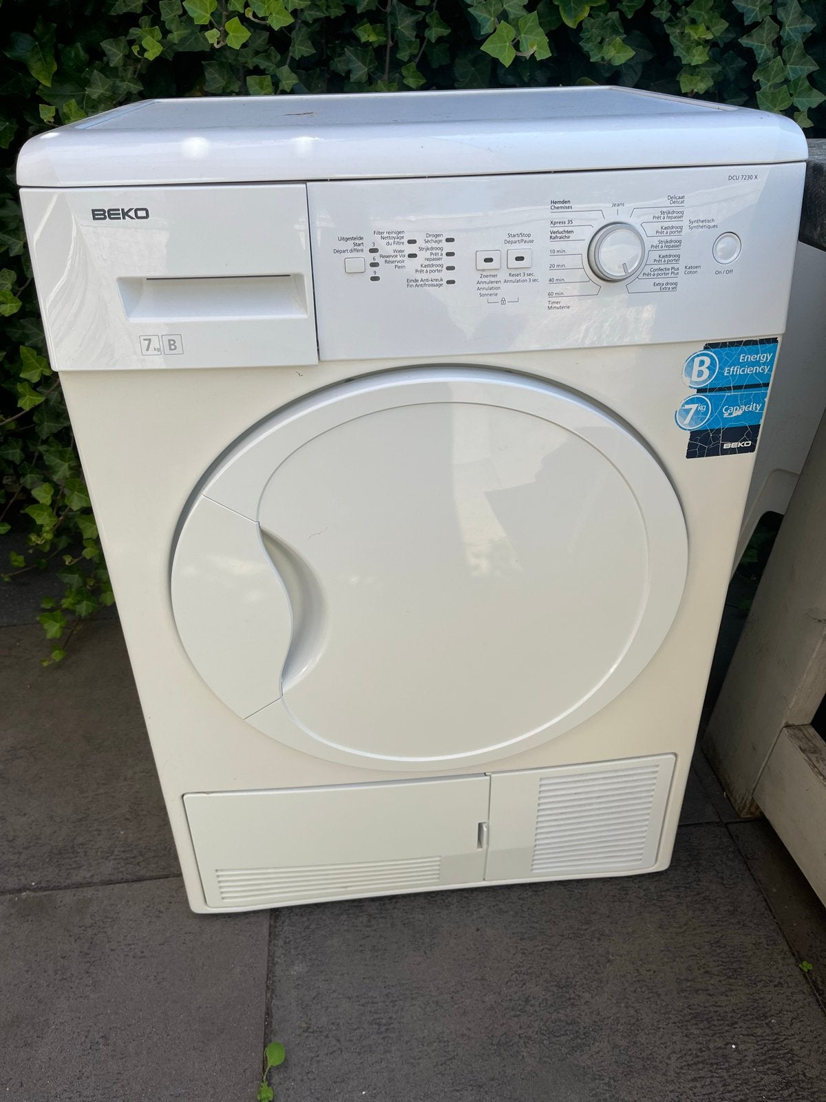 Condensdroger Beko - ZSM OPHALEN!Lagers defect, maakt herrie, Ophalen, 6 tot 8 kg, Voorlader, Niet werkend