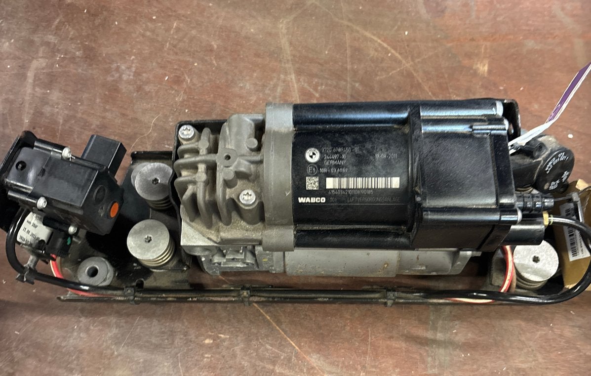 Wabco Luchtvering Compressor BMW 5-serie Touring (F11) OEM, Ophalen of Verzenden, Gebruikt, BMW