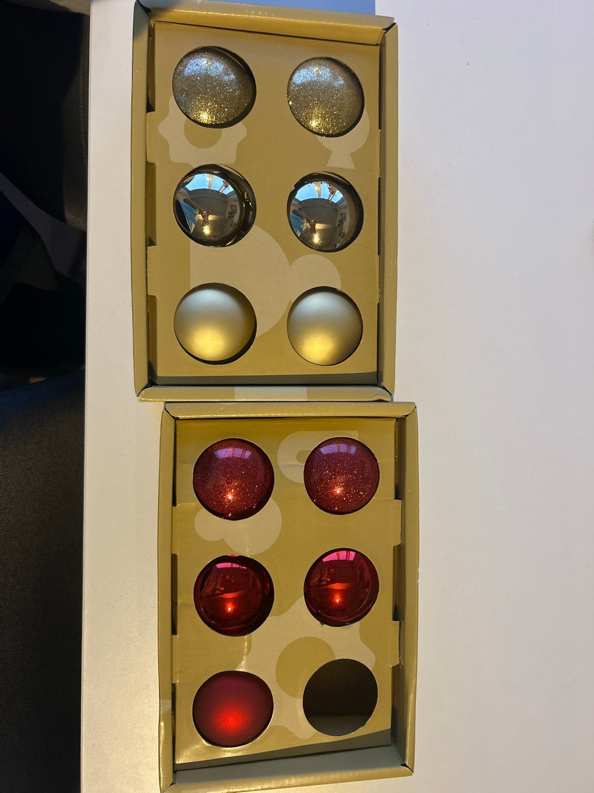 Kerstballen, Ophalen, Nieuw