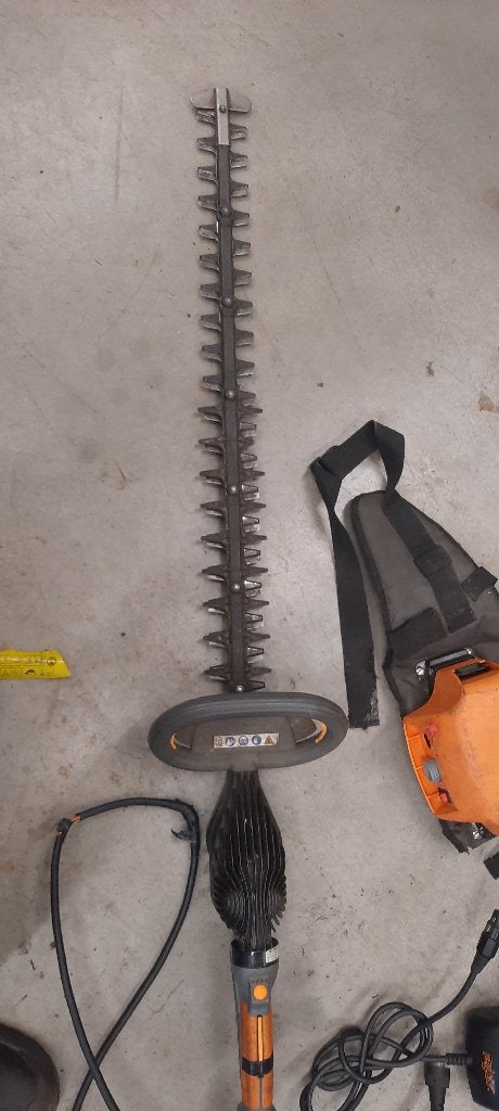 oude pellenc 400 heggeschaar LET OP DeFECT met rug accu pack, Tuin en Terras, Ophalen, Gebruikt, Accu, Pellenc