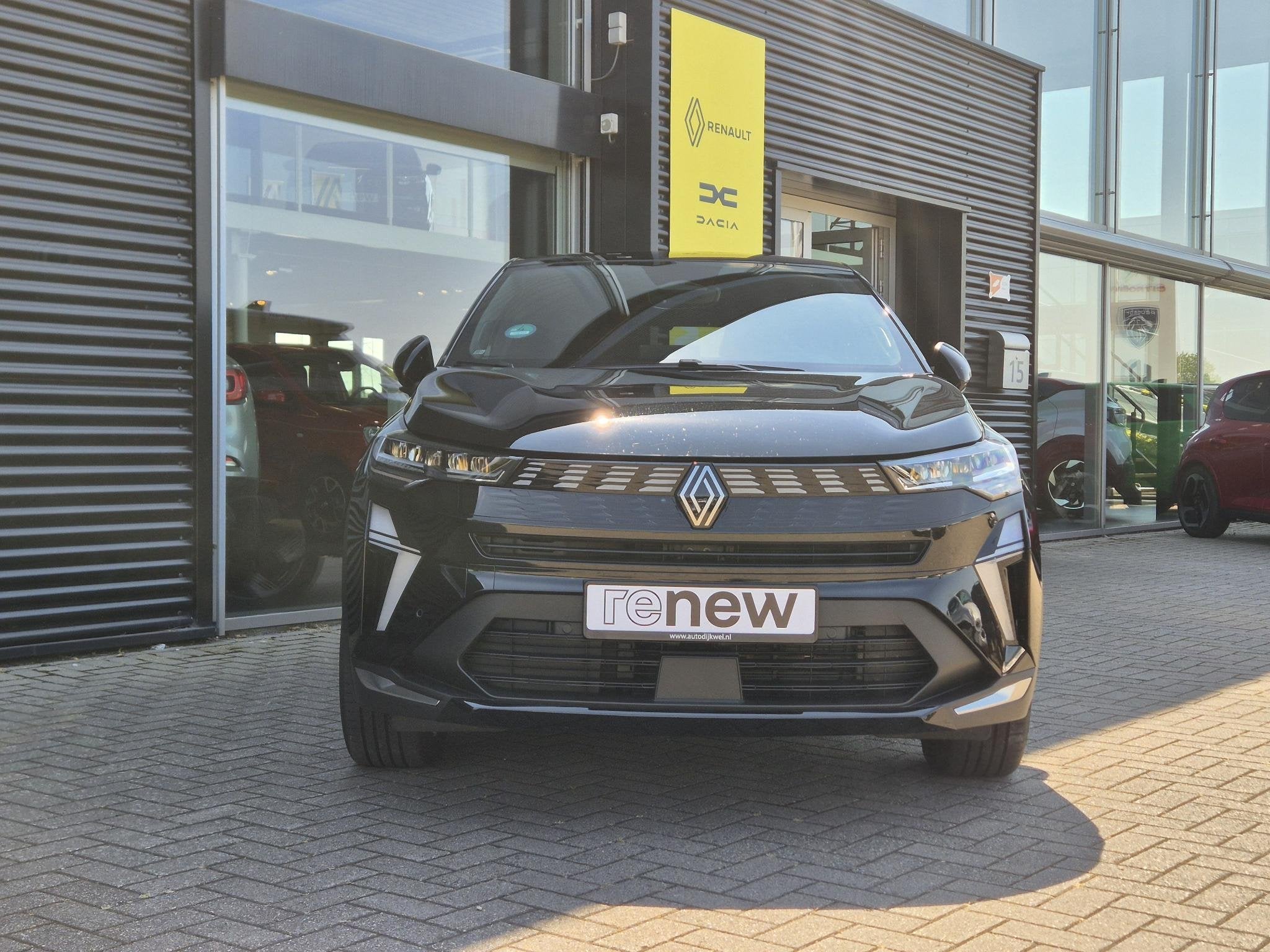 Renault Symbioz 1.6 E-Tech full hybrid 145 techno Adapt. Cru, Auto's, Renault, Gebruikt, 4 cilinders, Leder en Stof, Zwart