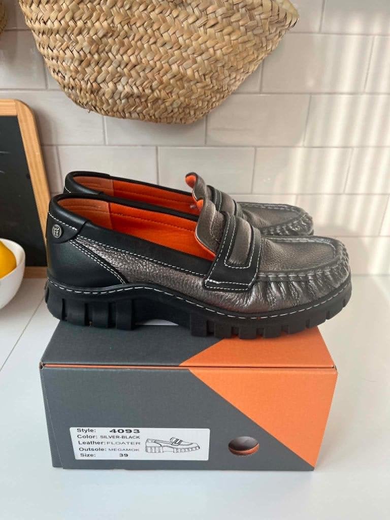 MAG Instap schoenen, Ophalen of Verzenden, Zo goed als nieuw, Instappers, Zwart