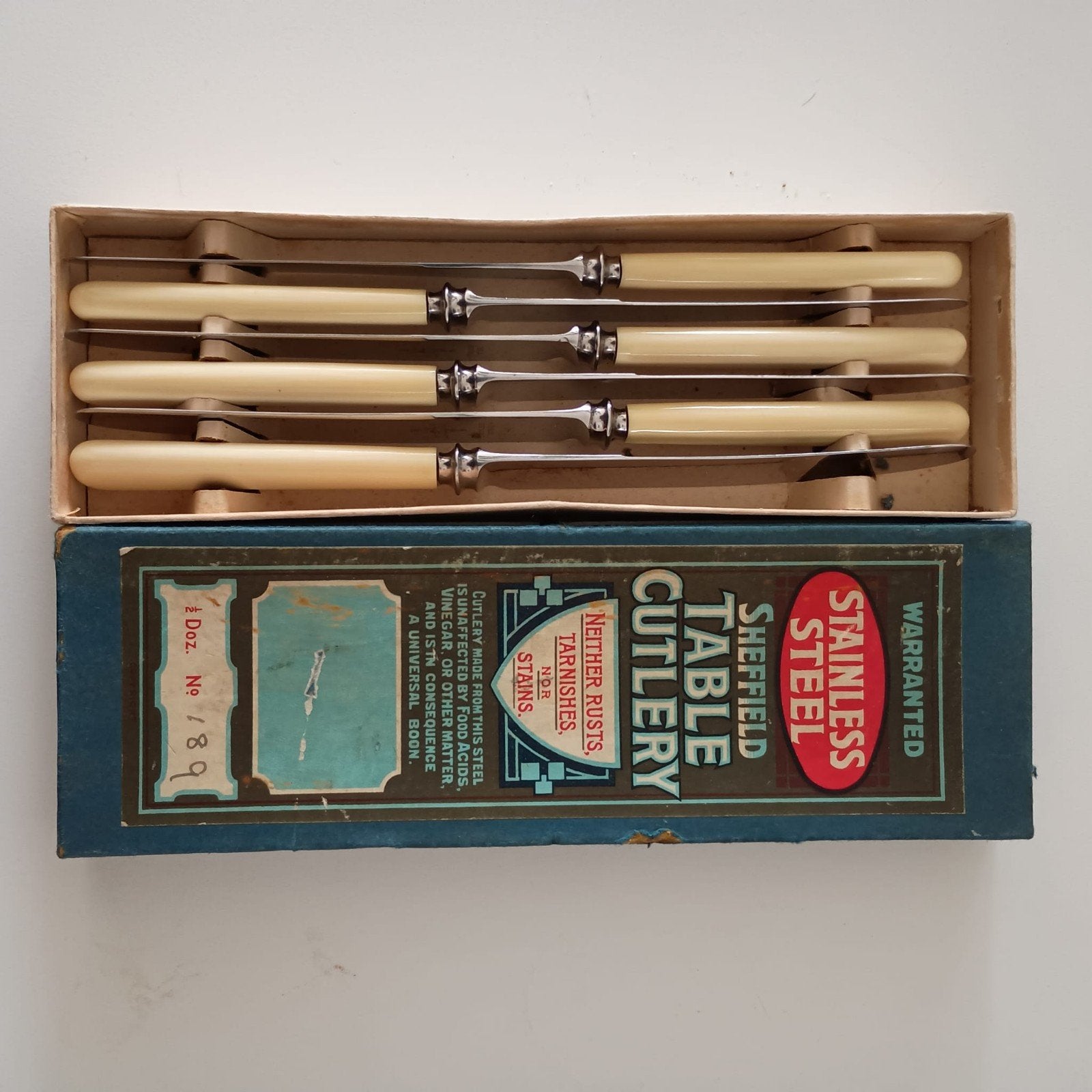 Vintage Bastet Sheffield model 40  inclusief doosje, Antiek en Kunst, Antiek | Bestek, Ophalen of Verzenden