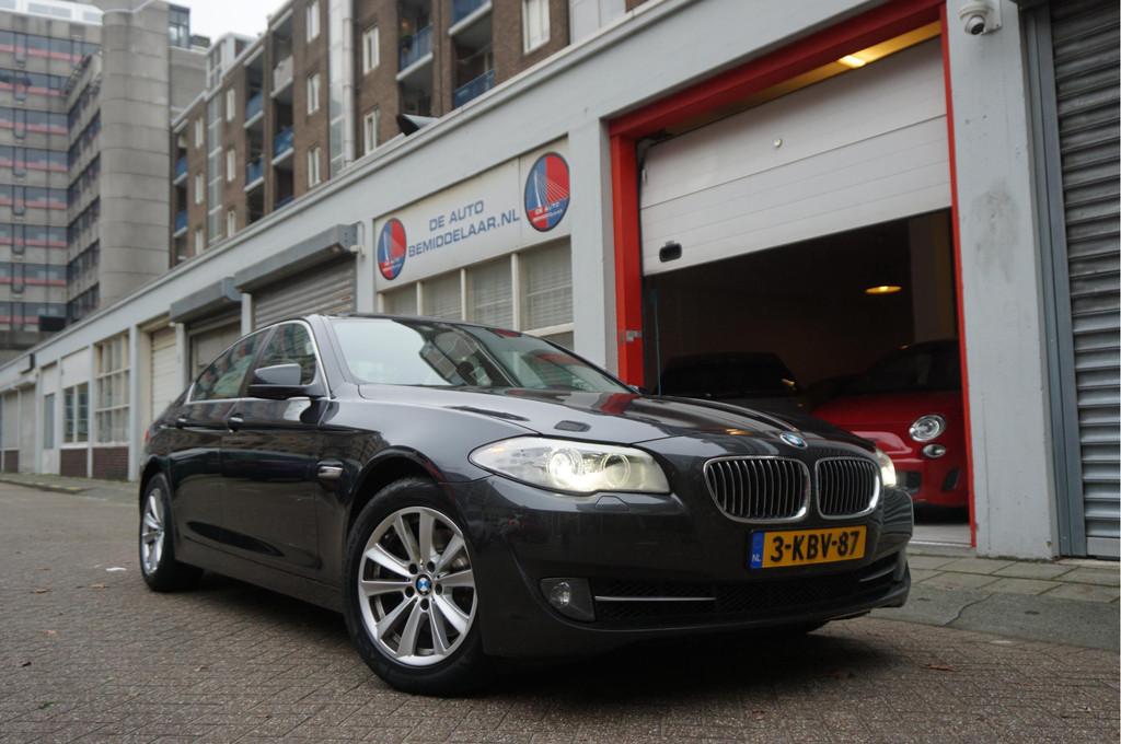 BMW 5 Serie 520i Executive | NL AUTO | BTW | NAP | Prachtige, Auto's, Automaat, Euro 5, Gebruikt, Zwart