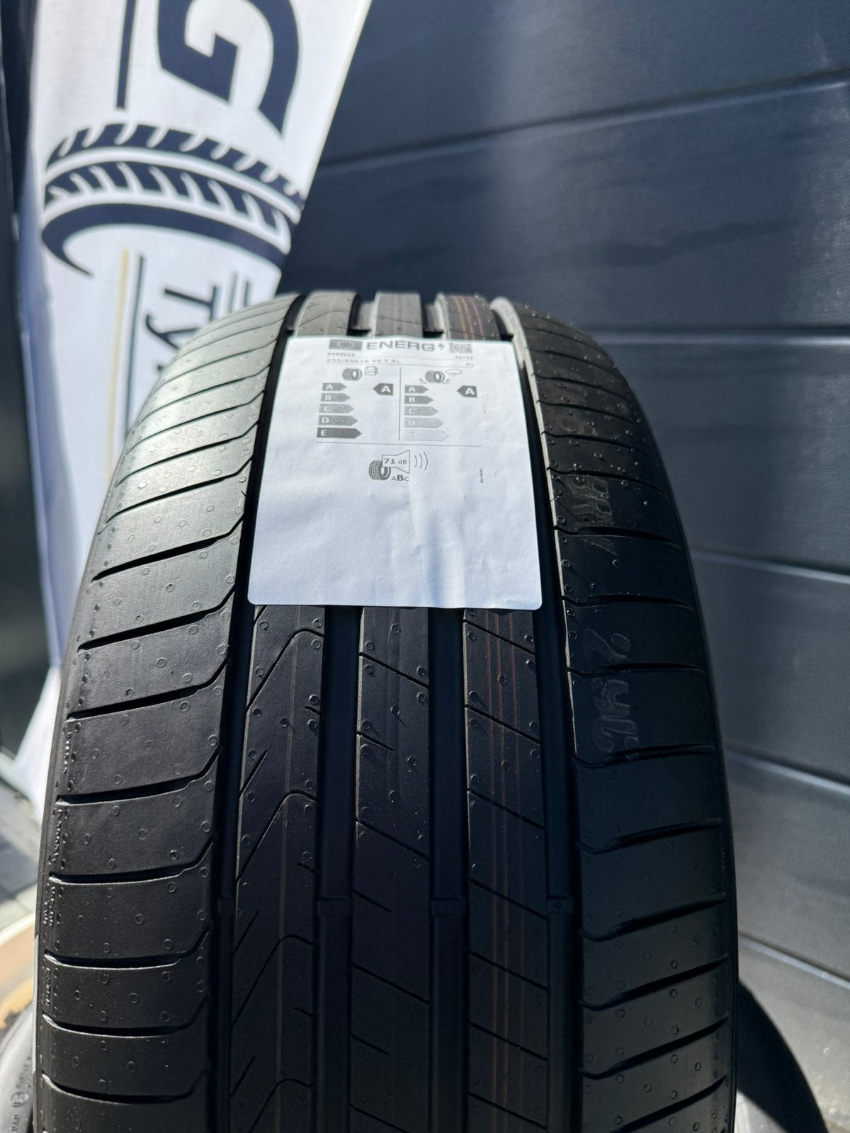 4x 235 45 R18 98Y Pirelli Cinturato P7 235 45 18 Nieuw, 18 inch, Nieuw, Ophalen of Verzenden, 235 mm