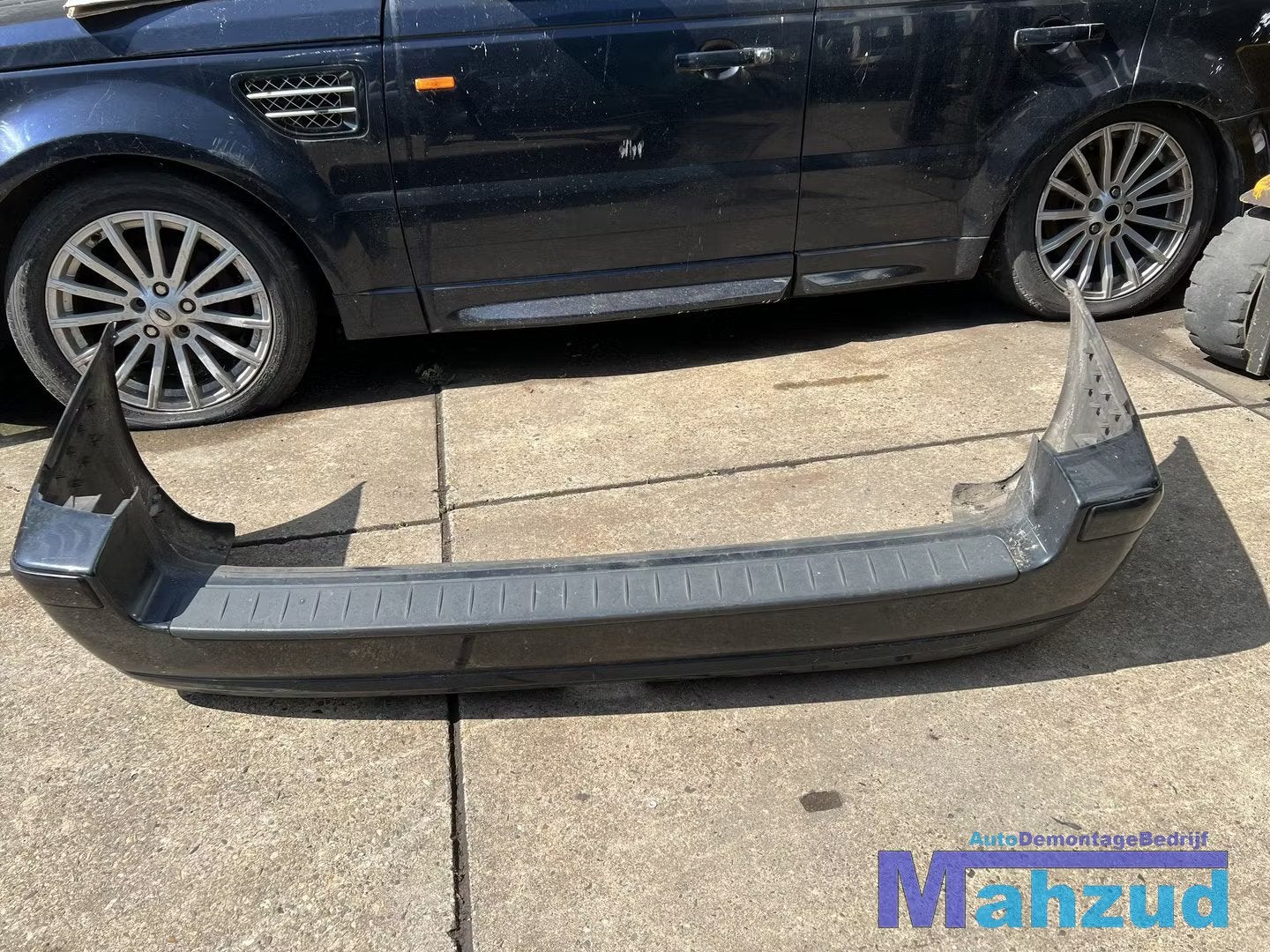 VOLVO V70 SW Zwart 45246 achterbumper 1999-2007, Gebruikt, Gunnar Engellaus vag 8
405 31  Gothenburg, SE, Info@volvocars.com, Ophalen of Verzenden