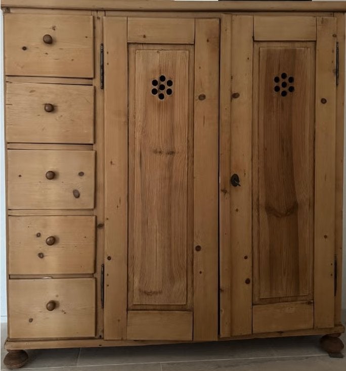 Massief grenen kast met 2 deuren 5 laden – landelijk/vintage, Ophalen