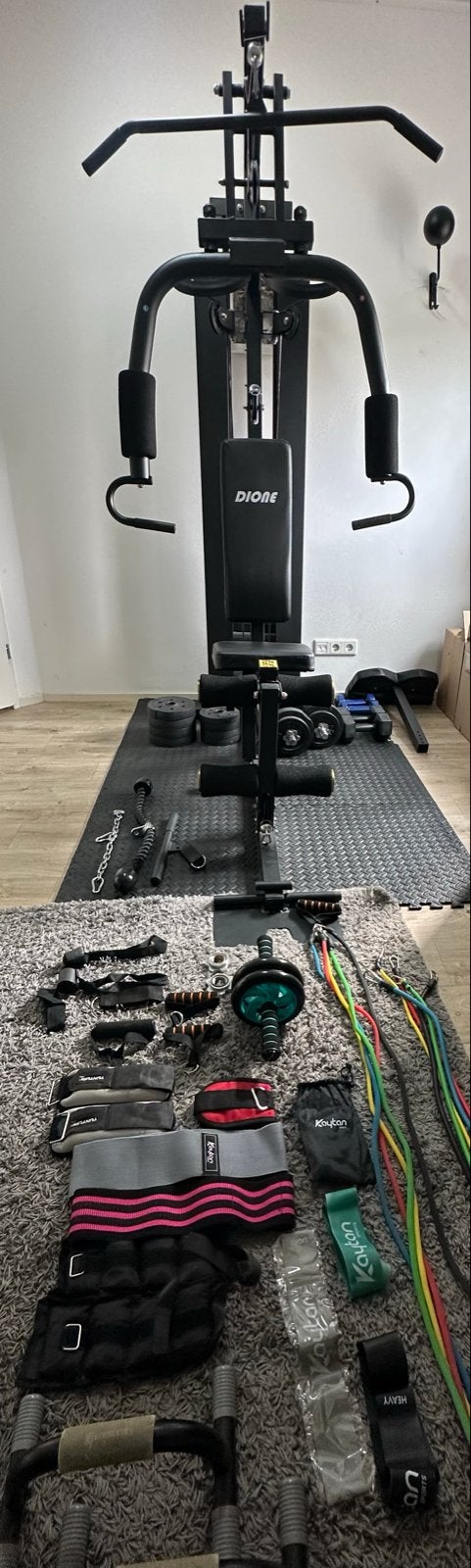 Dione Home Gym met uitgebreide fitnessaccessoires, Ophalen, Zo goed als nieuw, Armen, Dumbbell