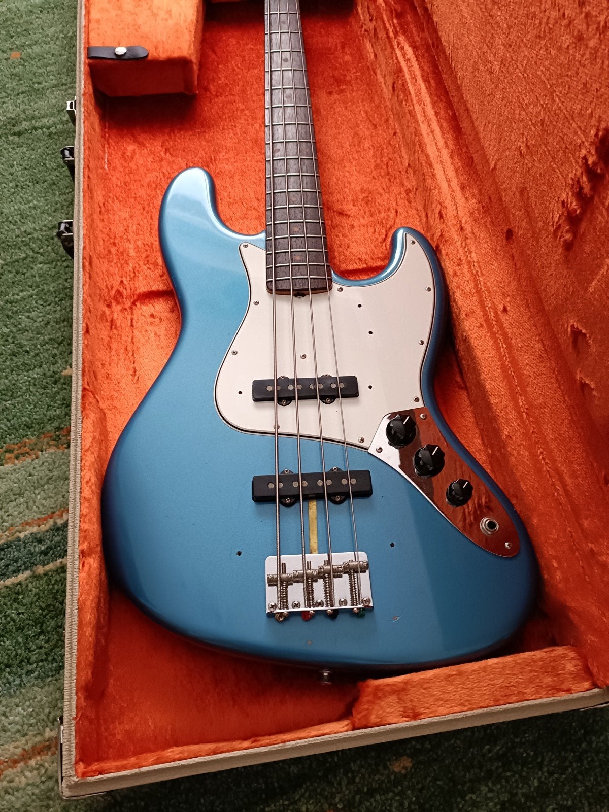 Fender American Vintage '64 jazz  + Pedulla Thunderbolt 5, Muziek en Instrumenten, Ophalen of Verzenden, Gebruikt, Elektrisch