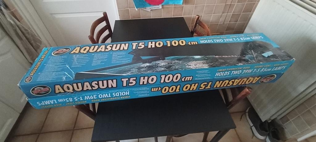 2 stuks aquarium verlichtings armatuur.  Per stuk 15€., Ophalen, Nieuw, Verlichting of Verwarming