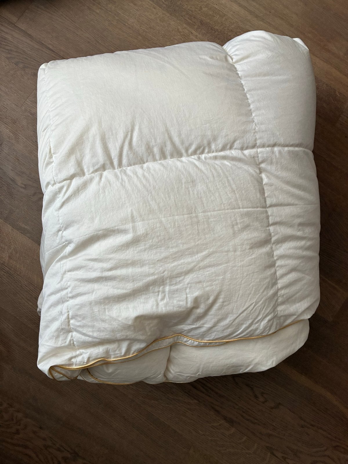 DIS Dekbed Luxe Gold - 100% Witte Ganzendons, Huis en Inrichting, Gebruikt, Eenpersoons, Wit, Ademend