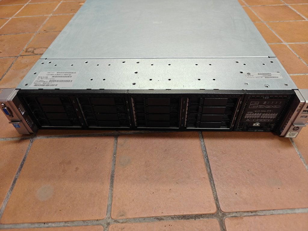 HP DL380p Gen8 | 2x Intel Xeon E5-2637 v2 | 128GB DDR3 RAM, Ophalen, Gebruikt, Hot swappable onderdelen, 128 GB