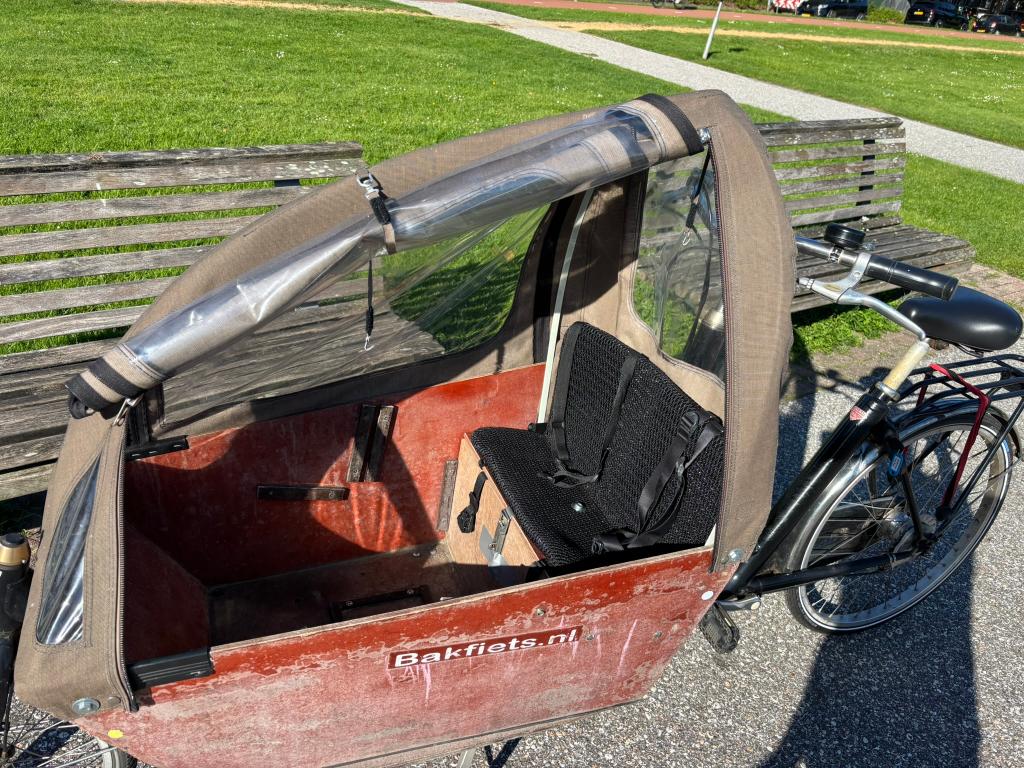 Bakfiets . nl met afdekking / Manual cargo bike with cover, Fietsen en Brommers, Fietsen | Bakfietsen, Ophalen
