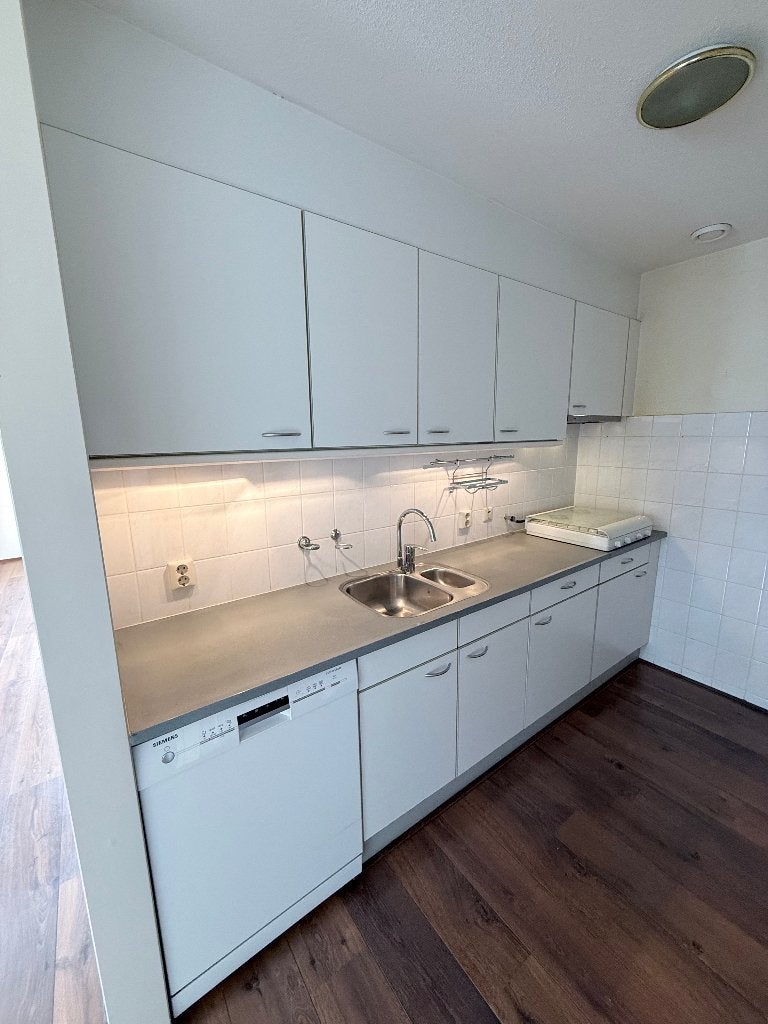 Te koop: Complete keuken - incl apparatuur, Huis en Inrichting, Keuken | Complete keukens, Ophalen, Gebruikt, Wit, Enkelwandige keuken