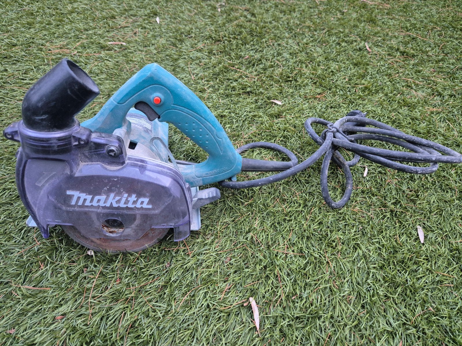 Makita Diamantzaag, Doe-het-zelf en Verbouw, Gereedschap | Zaagmachines, Gebruikt, Cirkelzaag, 70 mm of meer, Ophalen of Verzenden