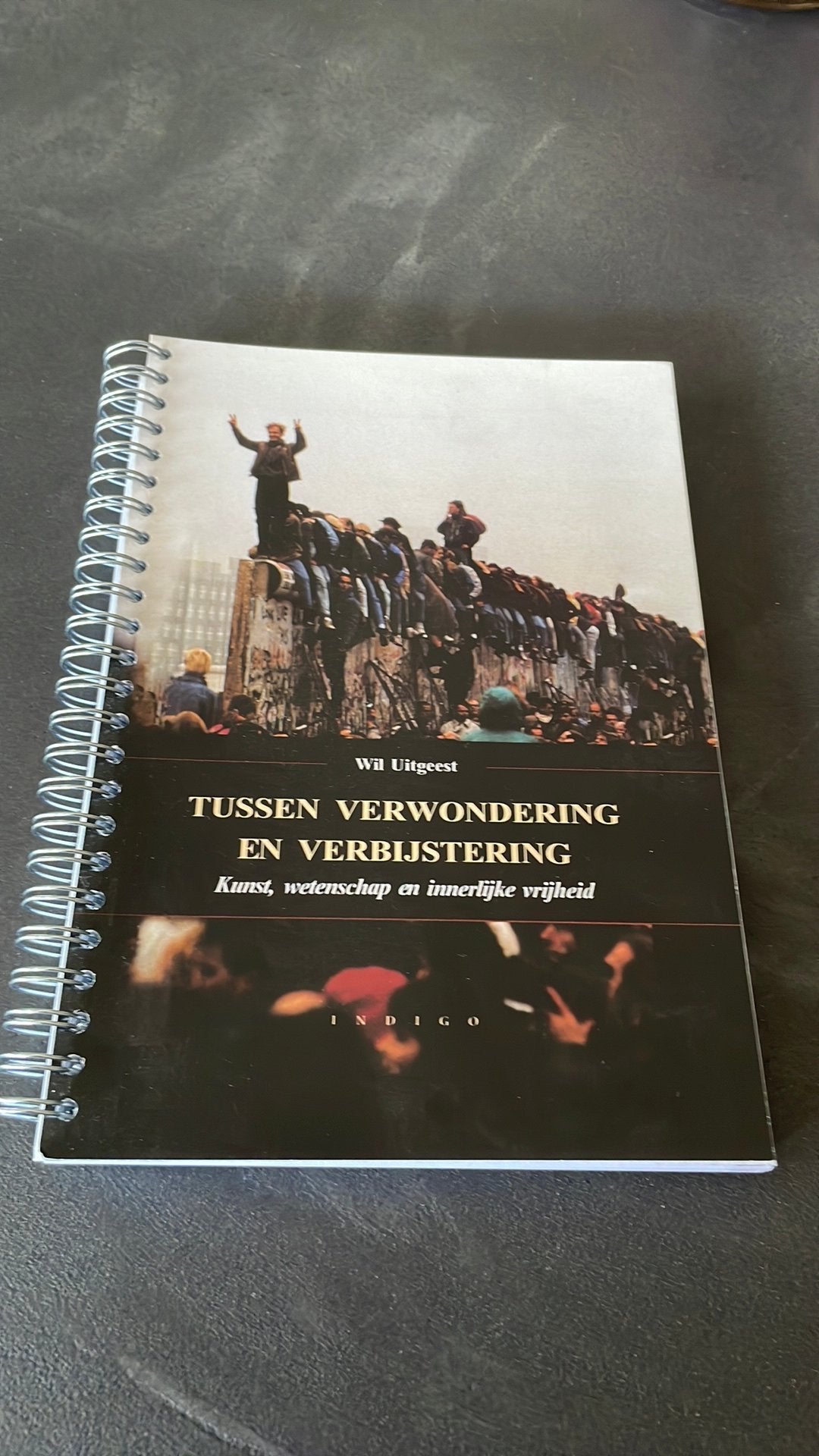 Tussen verwondering en verbijstering, Ophalen of Verzenden, Zo goed als nieuw, Overige niveaus