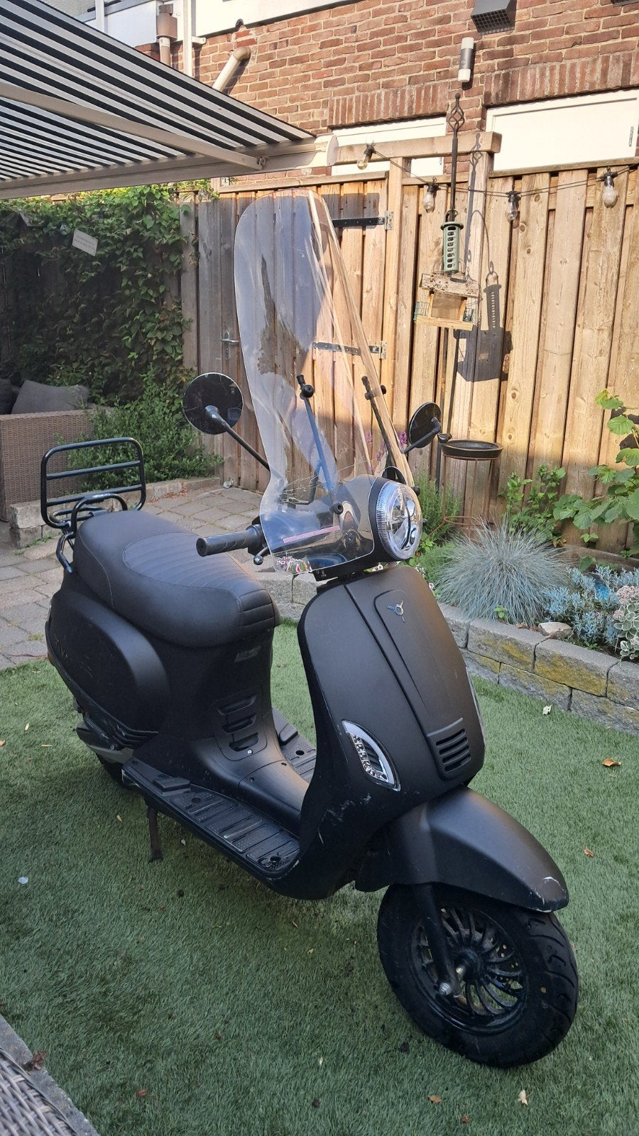IVA Lux Elektrische Scooter - Mat Zwart (aug 2022), Fietsen en Brommers, Ophalen, Gebruikt, Elektrisch, Overige merken