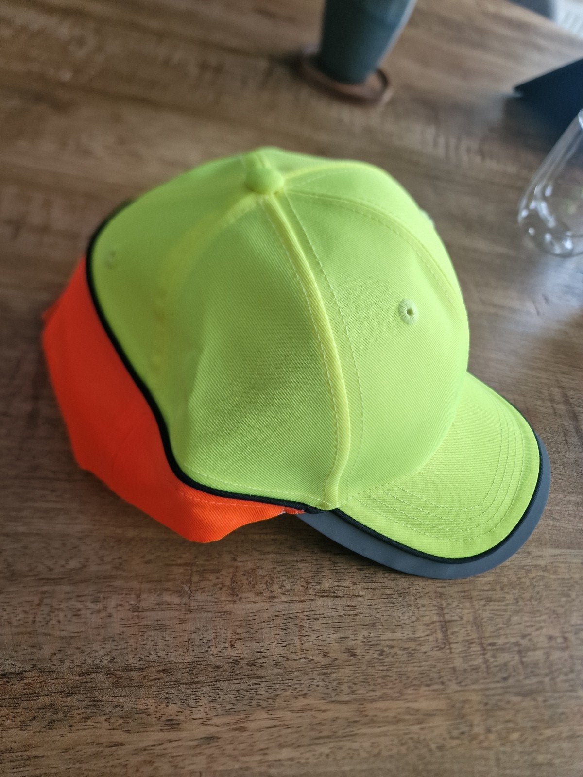 Nieuwe veiligheidspet - hoge zichtbaarheid, Ophalen, Nieuw