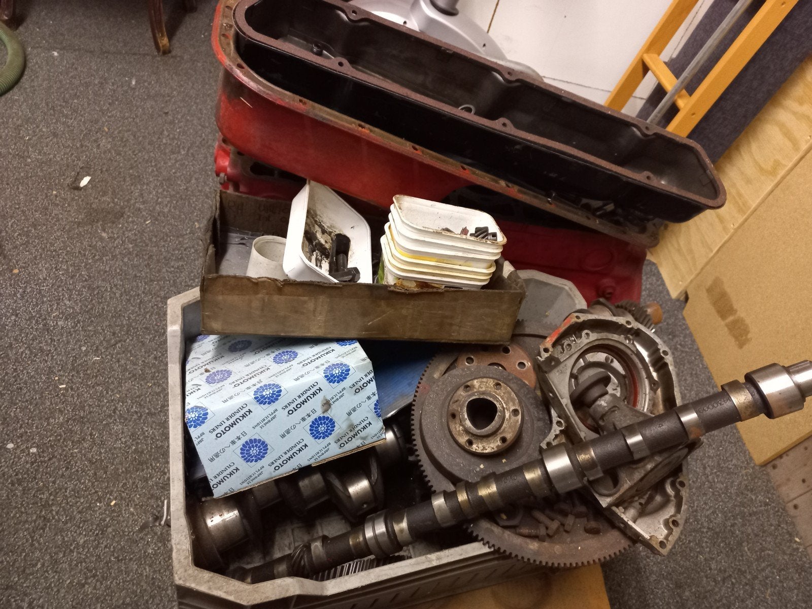 Volvo 164 onderdelen motor, Ophalen