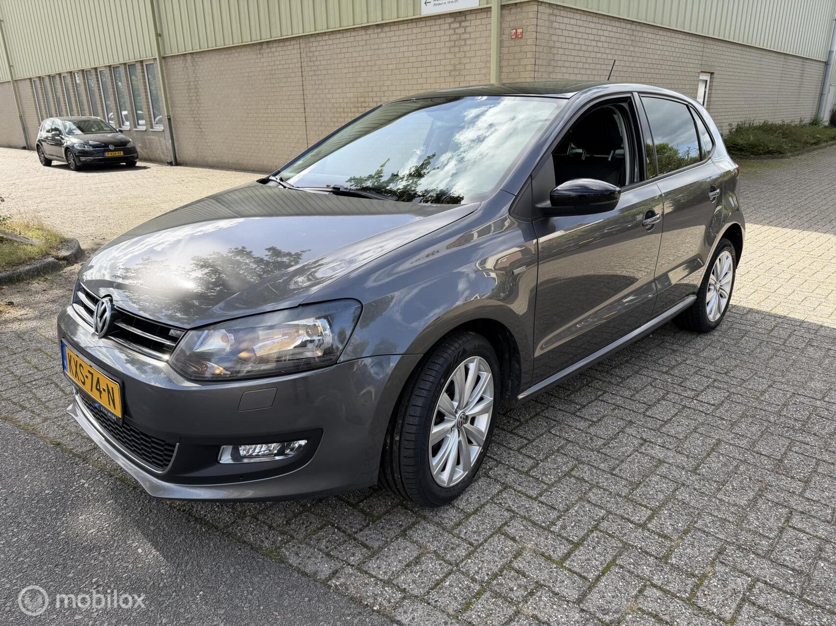 Volkswagen Polo 1.2 TSI BlueMotion Trendline, Voorwielaandrijving, Euro 5, Gebruikt, 4 cilinders