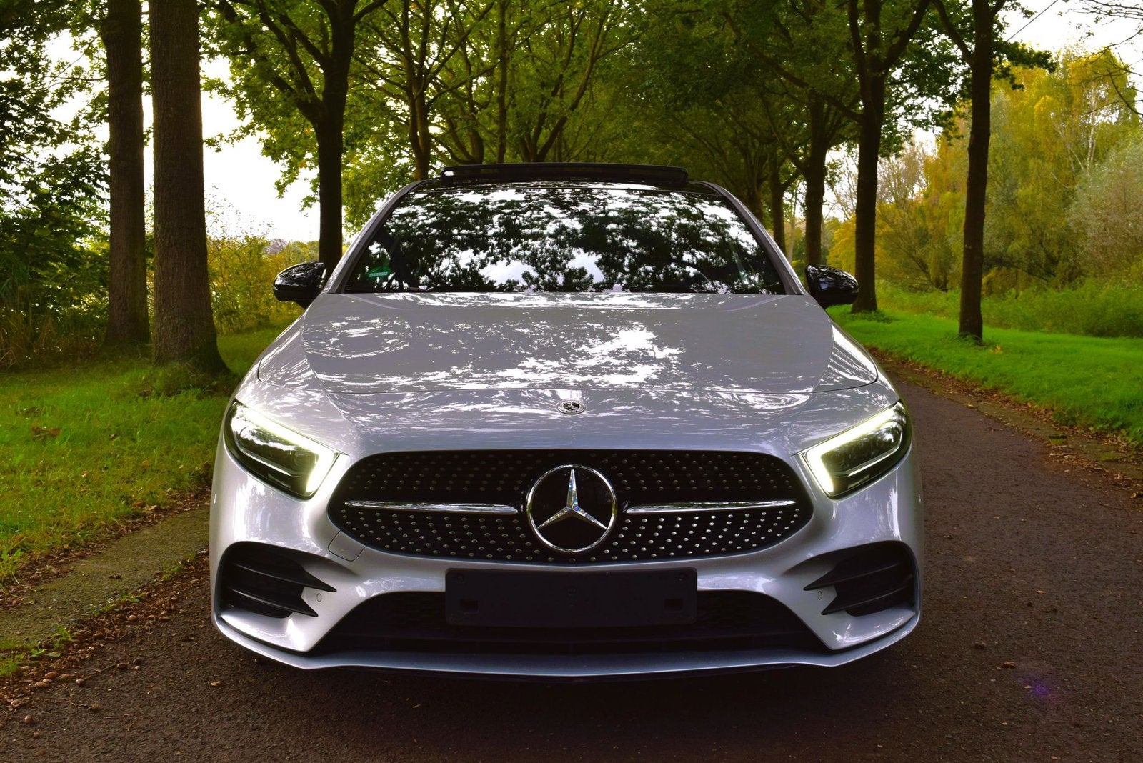 Mercedes Benz A200d 4matic full full optie Amg Night packet, Ophalen
