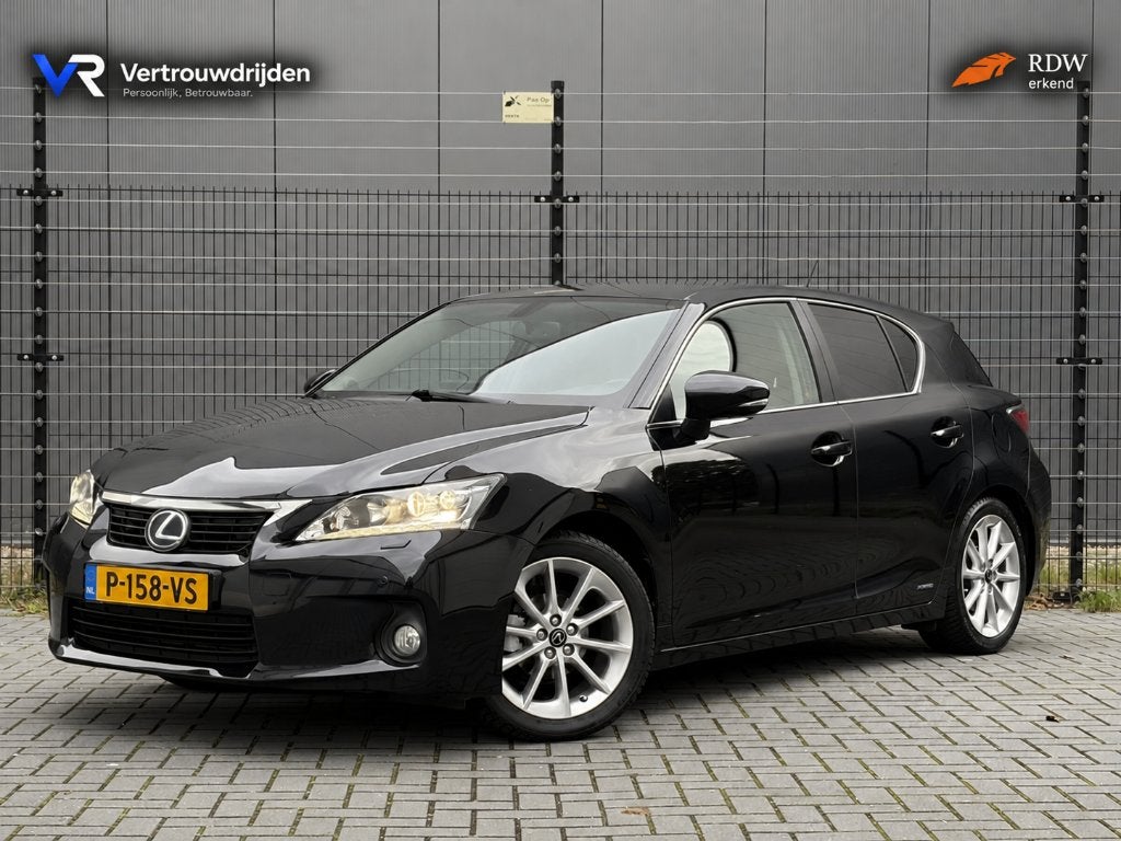 Lexus CT-H 200H 1.8 Hybrid 2011 Dealer onderhouden | Camera, Auto's, Dealer onderhouden, Zwart, 4 cilinders, Alcantara