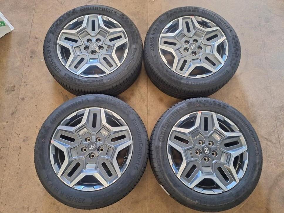 Nieuwe Hyundai velgen 235/55 R19, Auto-onderdelen, Banden en Velgen, Banden en Velgen, Nieuw, 235 mm, Personenwagen