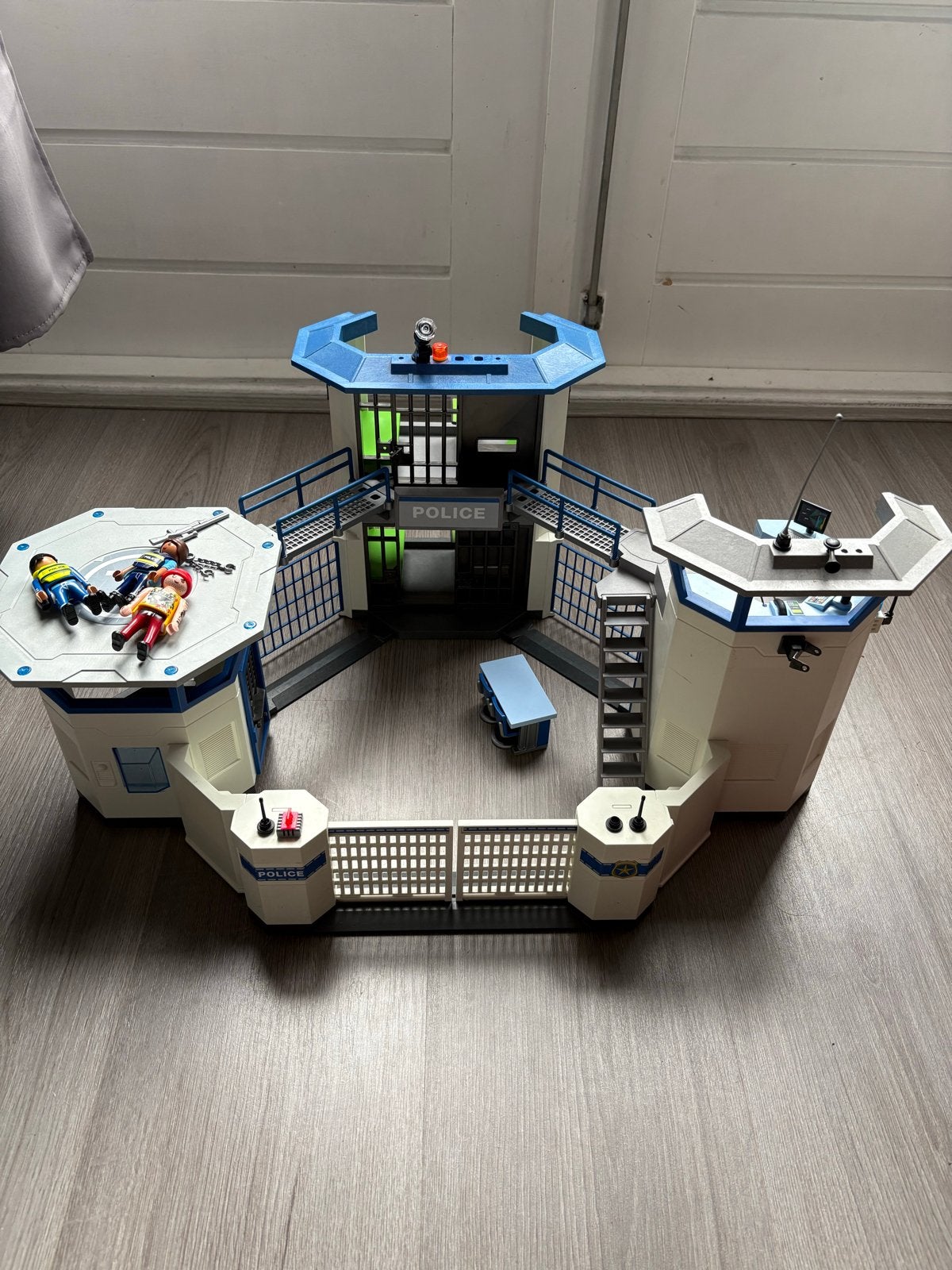Playmobil Politiebureau met helikopterplatform, Ophalen, Gebruikt, Jongen of Meisje