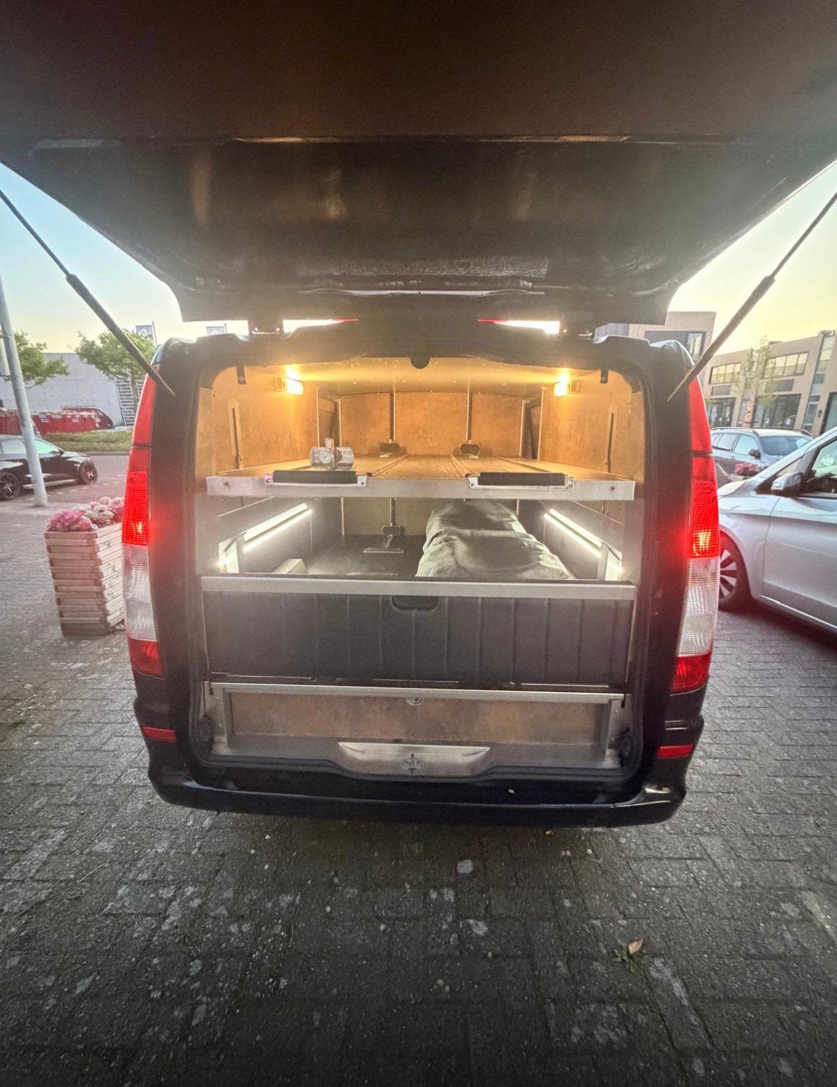 Mercedes-Benz Vito 2.1 CDI overbrengauto / rouwauto, Auto's, Bestelauto's, Particulier, Mercedes-Benz, Diesel, Euro 5, Handgeschakeld