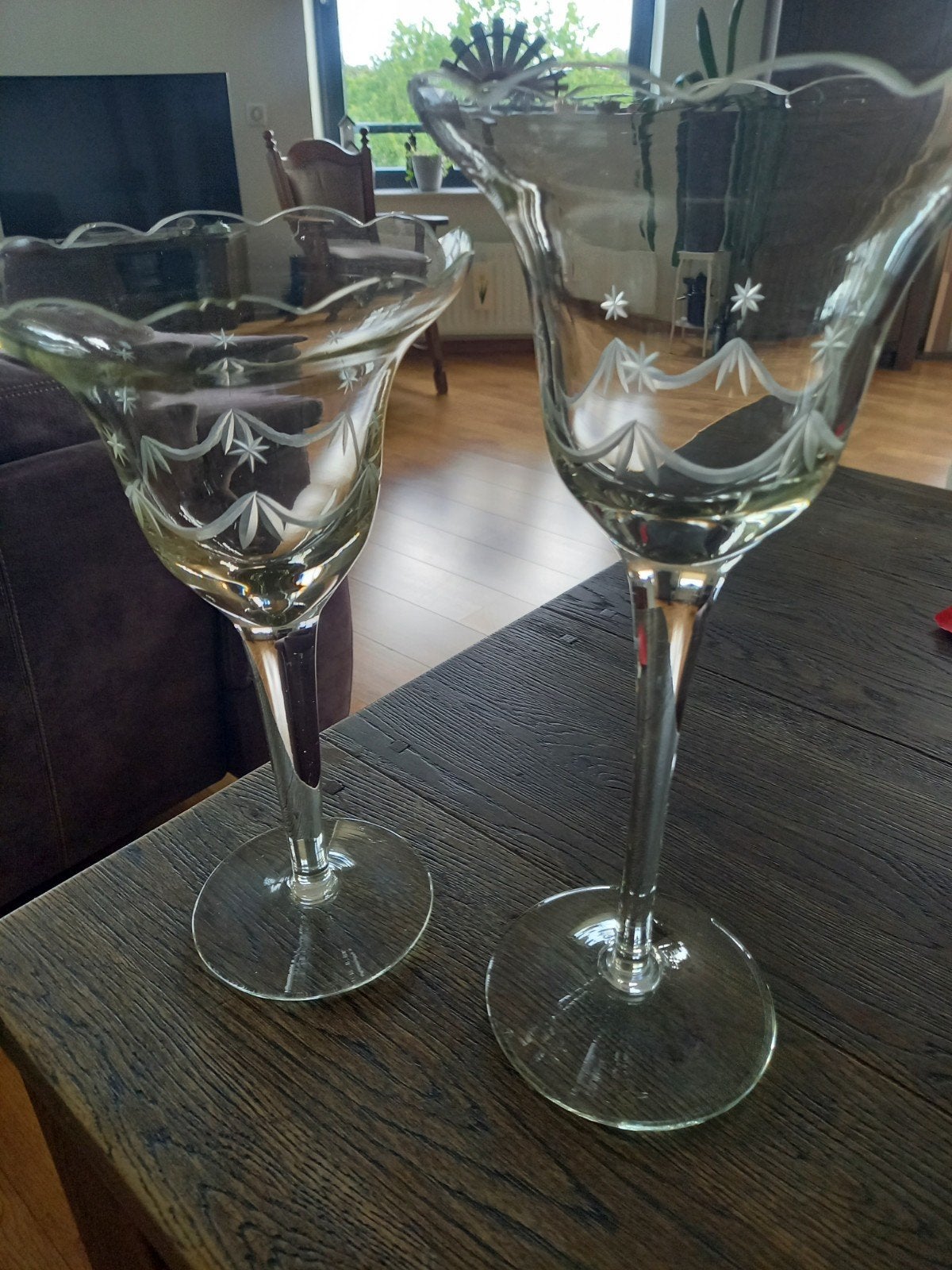 2 x Sierglas 35 en 30 cm hoog, Antiek en Kunst, Ophalen of Verzenden