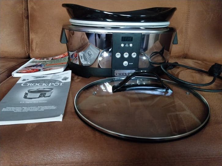 Slowcooker / Crockpot 5.7 liter met receptenboekje, Ophalen, Zo goed als nieuw