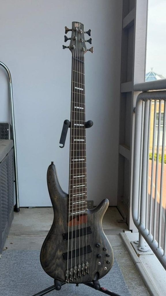 Ibanez SRFF806. 6 Snarige Bas Multi-ScaleFan Fret, Vacatures, Overige vormen, Overige niveaus, 33 - 40 uur, Geschikt als bijbaan