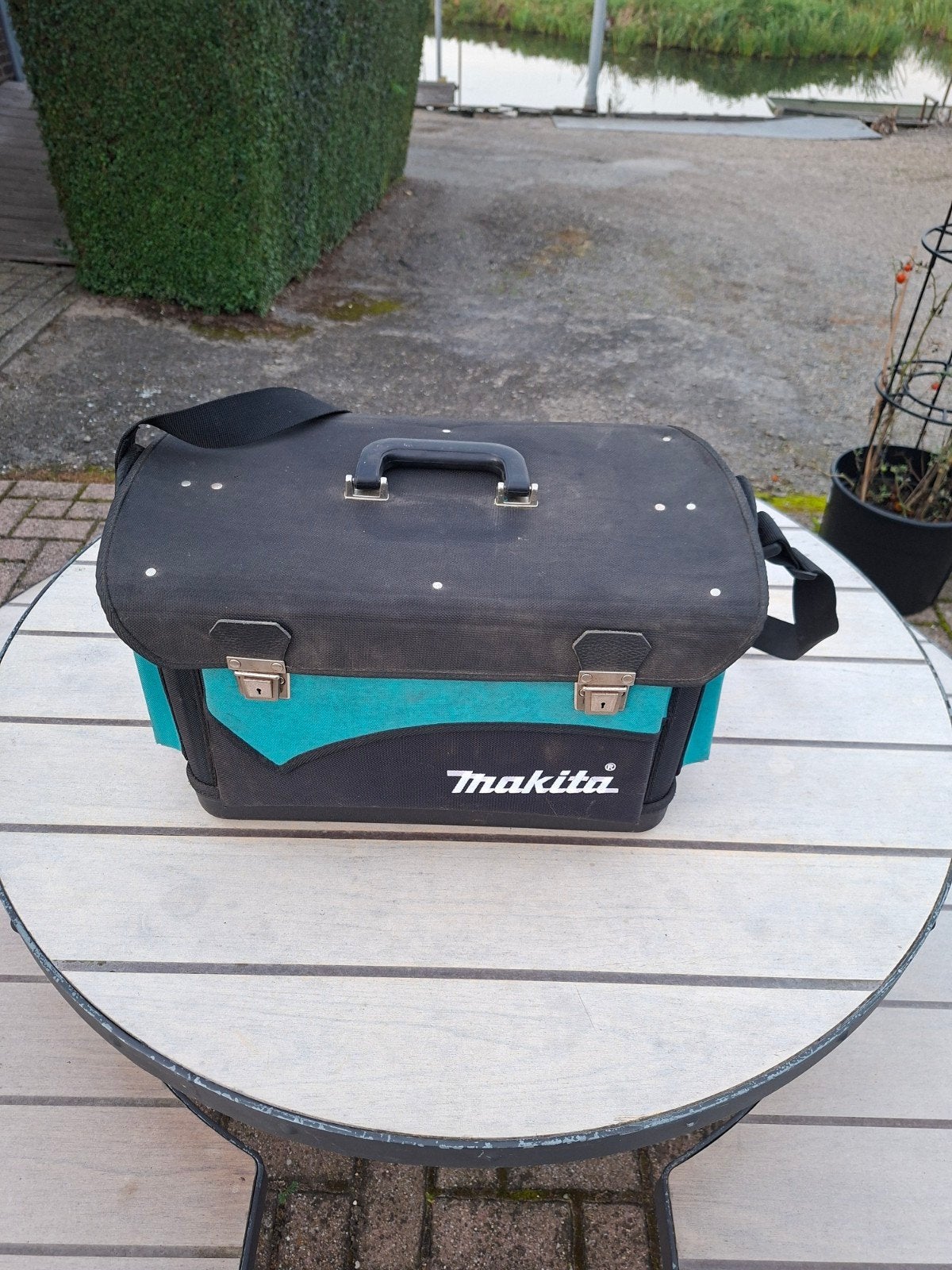 gereedschapstas makita, Ophalen, Zo goed als nieuw