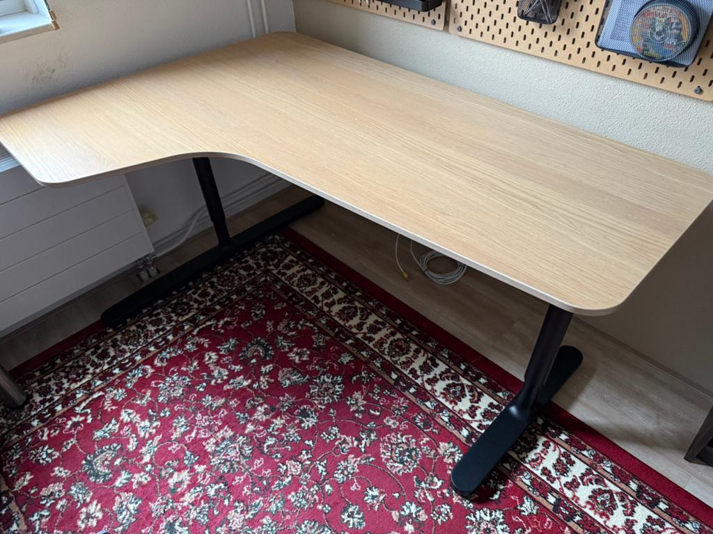 Ikea Bekant Hoekbureau ZGAN, Ophalen, Zo goed als nieuw