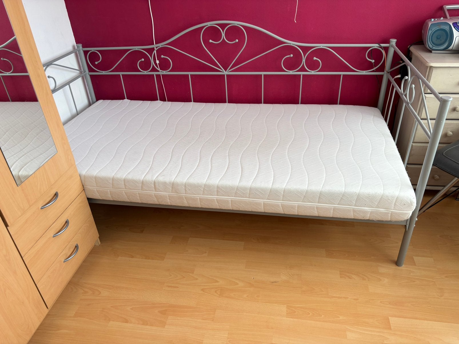 Zilver kleur bed, Huis en Inrichting, Ophalen, Gebruikt, 90 cm, Eenpersoons