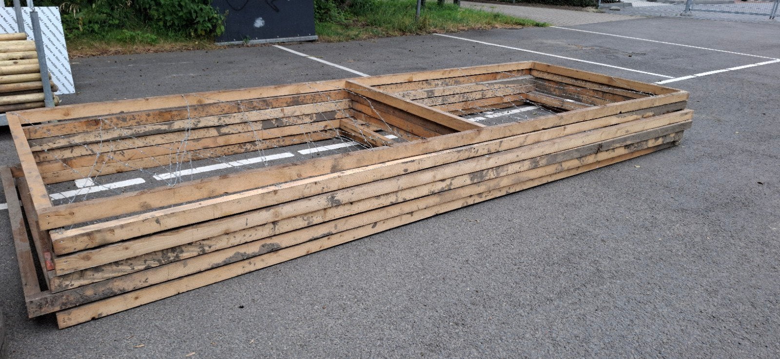 Houten kruiphindernis met prikkeldraad voor obstacle run, Ophalen of Verzenden