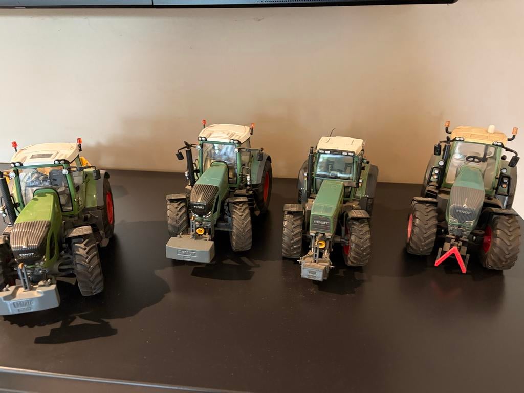 Fendt Tractoren Schaal 1:32, Ophalen of Verzenden, Gebruikt, Tractor of Landbouw, Overige merken