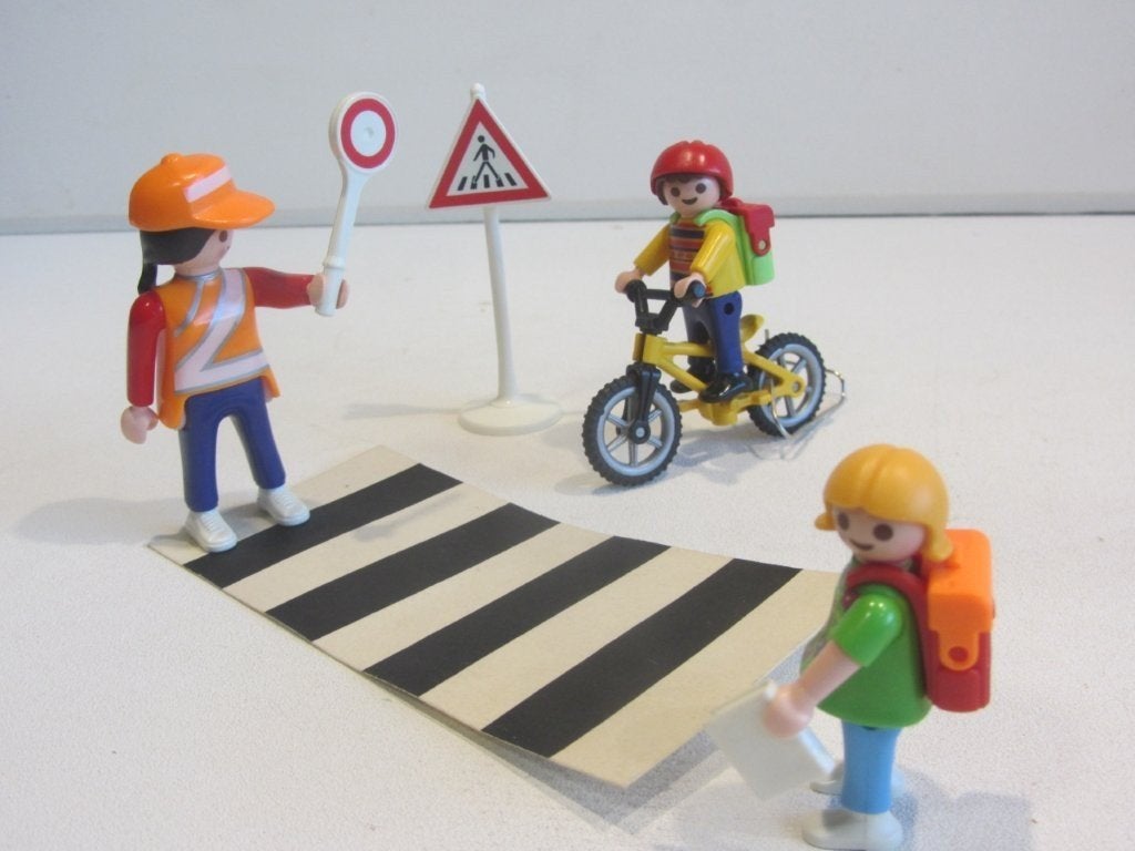 Playmobil Verkeersbegeleider klaarover met kinderen – 4328, Ophalen of Verzenden, Gebruikt, Losse onderdelen