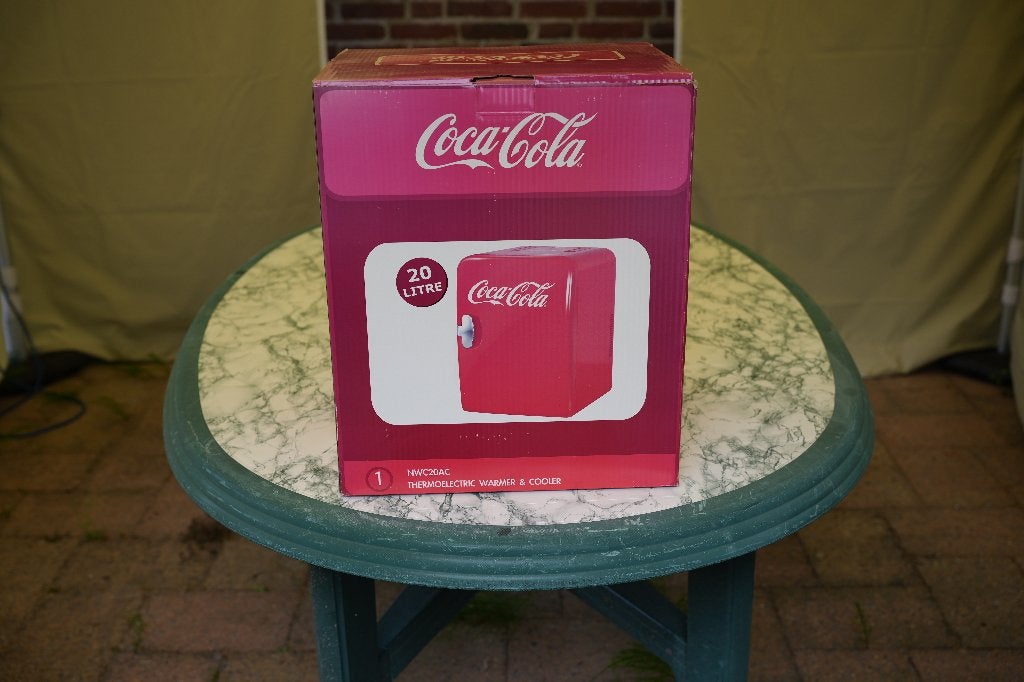 Coca Cola koelkastje, Witgoed en Apparatuur, Koelkasten en IJskasten, Ophalen, Zonder vriesvak, Minder dan 45 cm, Minder dan 85 cm