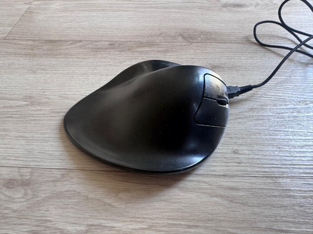 Hippus HandShoe Mouse M2WB USB - Medium, Computers en Software, Muizen, Rechtshandig, Muis, Ophalen of Verzenden, Zo goed als nieuw