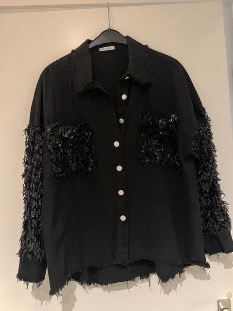 Cherry Koko, leuke zwarte spijkerbloes met leuke accenten ML, Kleding | Dames, Maat 38/40 (M), Cherry Koko, Zwart, Nieuw