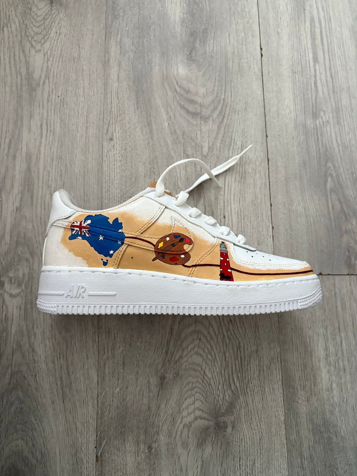Unieke Nike Air Force 1 Custom Design - Maat 38.5, Verzenden, Wit, Nieuw, Sneakers of Gympen