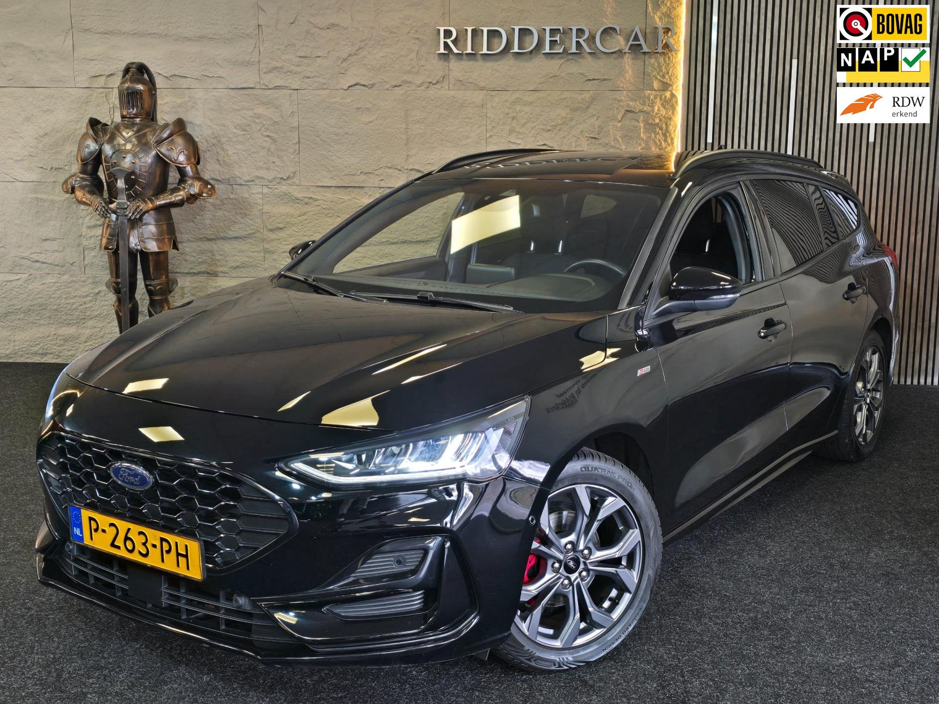 Ford Focus Wagon 1.0 EcoBoost Hybrid ST Line Titanium|GARANT, 125 pk, Gebruikt, Euro 6, Zwart