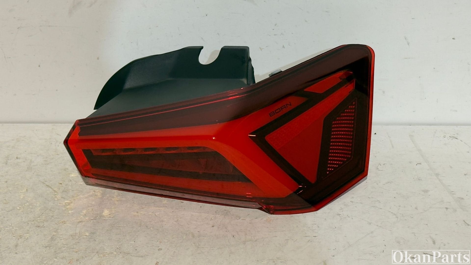 Cupra Bron LED rechter achterlicht rechts 10E945096A, Info@fabrikant.eu, Fabrikantstraat 1
1000 AA  Amsterdam, NL, Ophalen of Verzenden