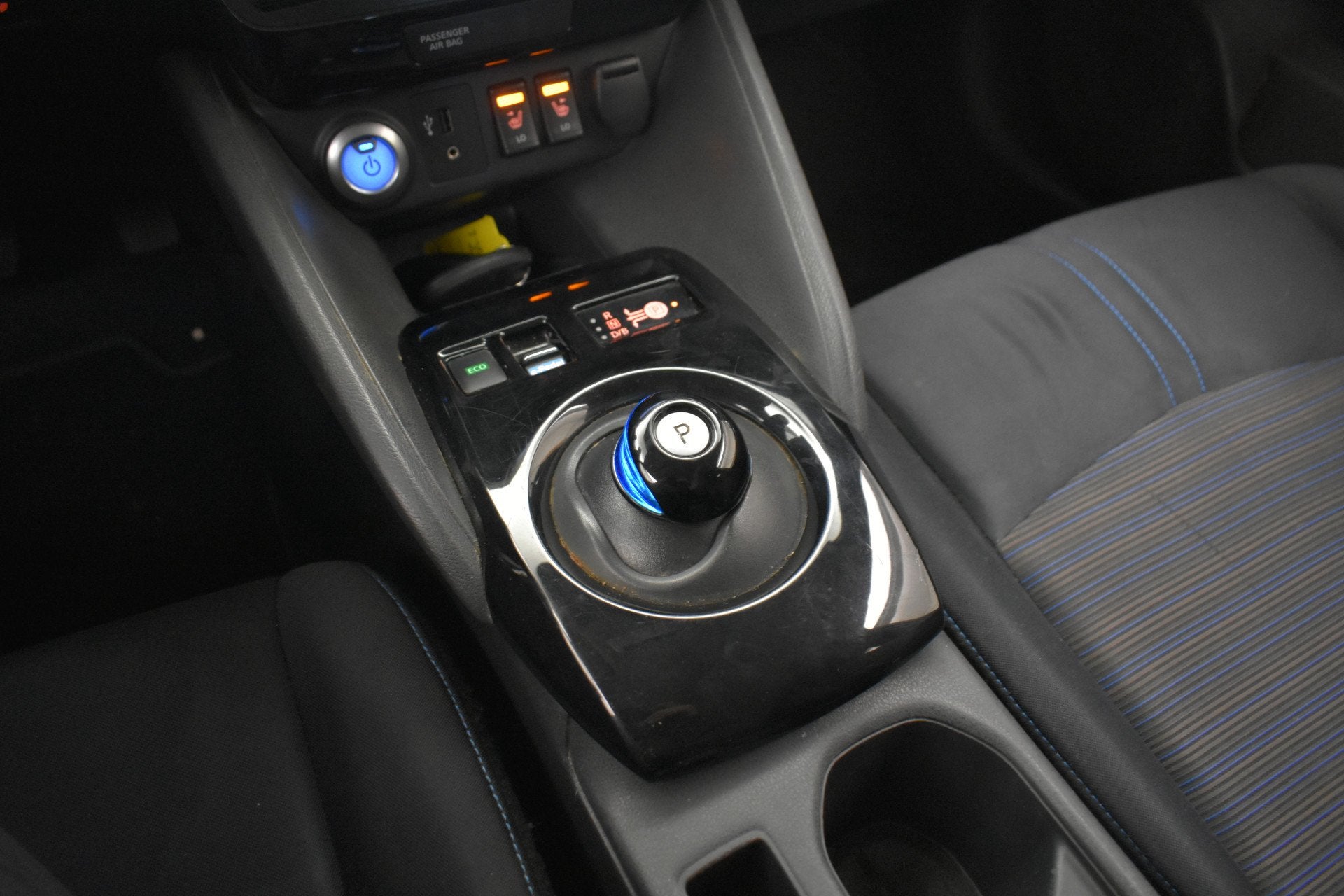 Foto 4 van Nissan Leaf Acenta 40 kWh 360° Camera (bj 2018, automaat)